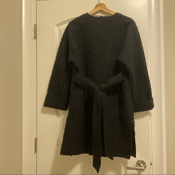 Black Tie Coat - Picture 2 of 5